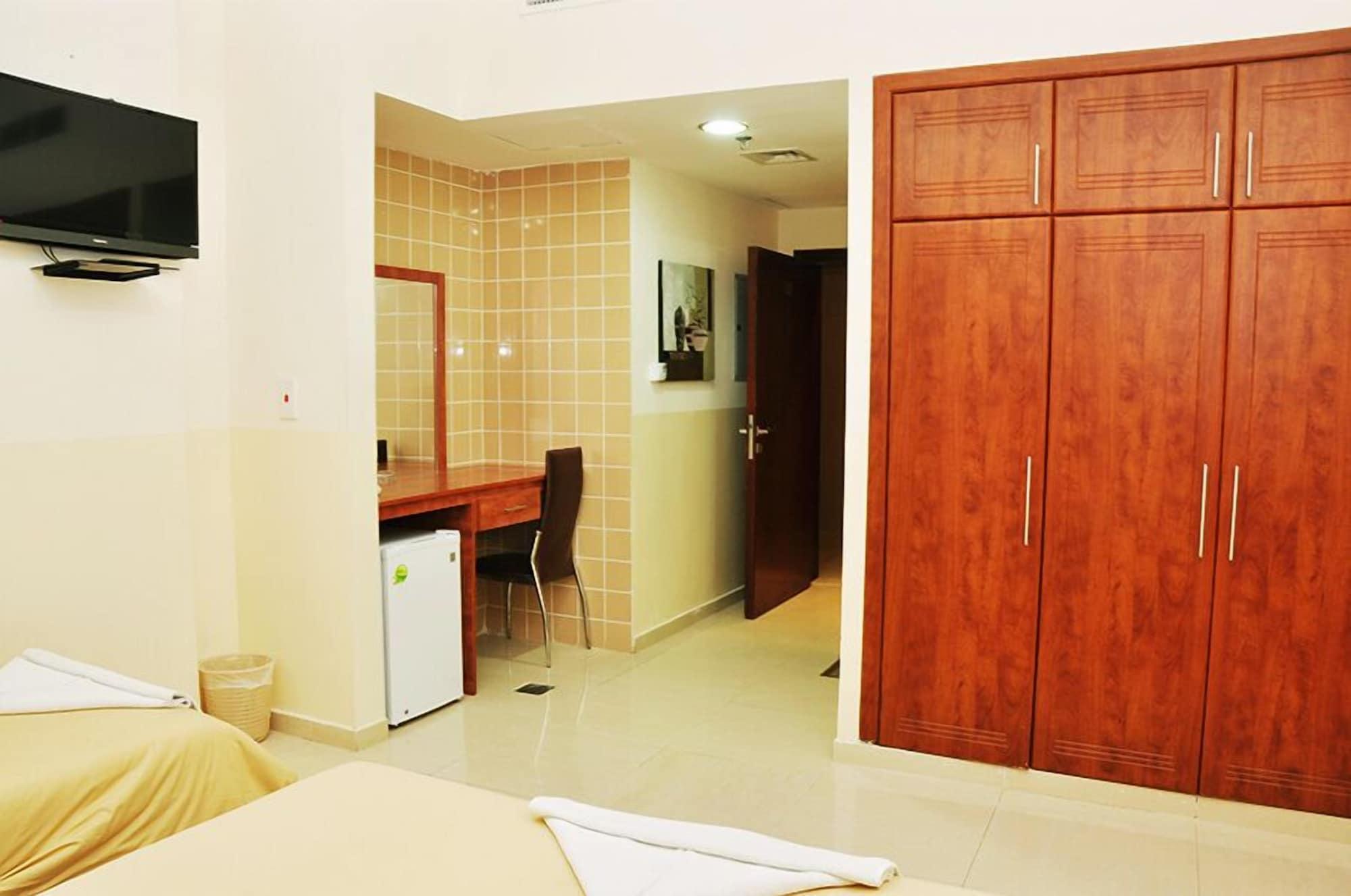 Africana Hotel Dubai Ngoại thất bức ảnh